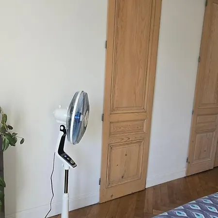 Cocon Au Pied De La Croix Rousse Apartman