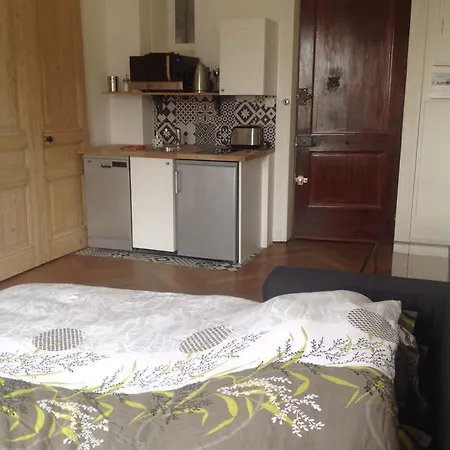 Cocon Au Pied De La Croix Rousse Apartment Lyon