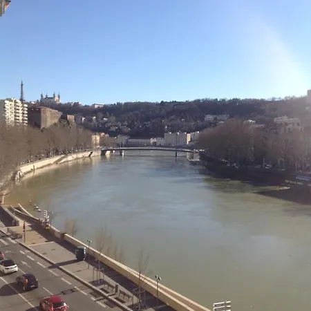 Cocon Au Pied De La Croix Rousse Lyon