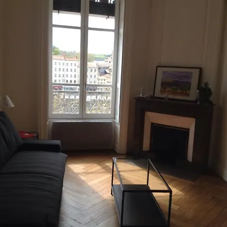 Cocon Au Pied De La Croix Rousse Apartment *